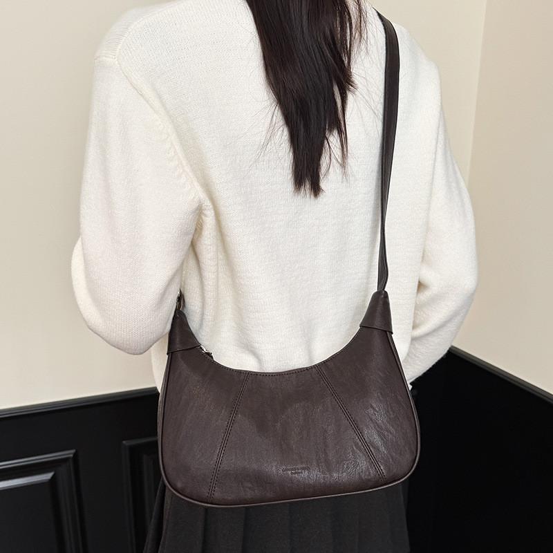 Pu Retro European Style Small Shoulder Bag With Zipper Closure For Daily Use