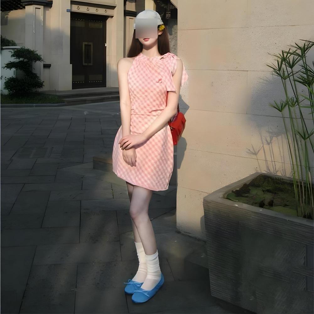 

Pink sleeveless neck dress women s summer new bow beautiful small seaside vacation hip skirt XL- (recommended 110-60kg)