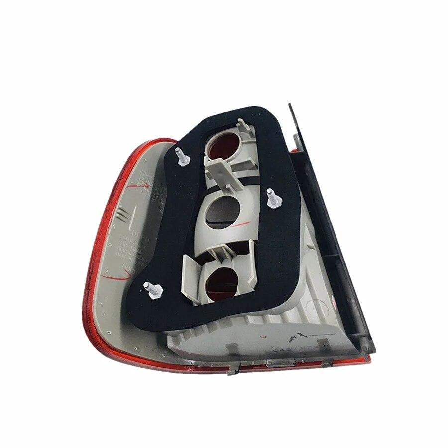 Outer Tail Lamp For Volkswagen VW Polo 2002 2003 2004 2005 Sedan Taillight Rear Brake Lamps Tail Lights No Line No Light 1PCS