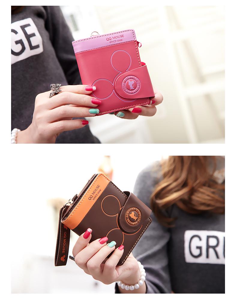 Trendy Women's Short Wallet: Cartoon Zipper Wristlet & Coin Purse