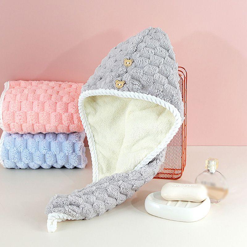 Cloud Grid Coral Fleece A Bath Towel, Quick-drying Wrap Towel, Enlarged and Thickened Household Bath Towel