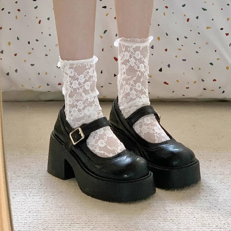 Brown retro French heightened platform small leather shoes women's 2025 new autumn thick heel Mary Jane light mouth single shoes