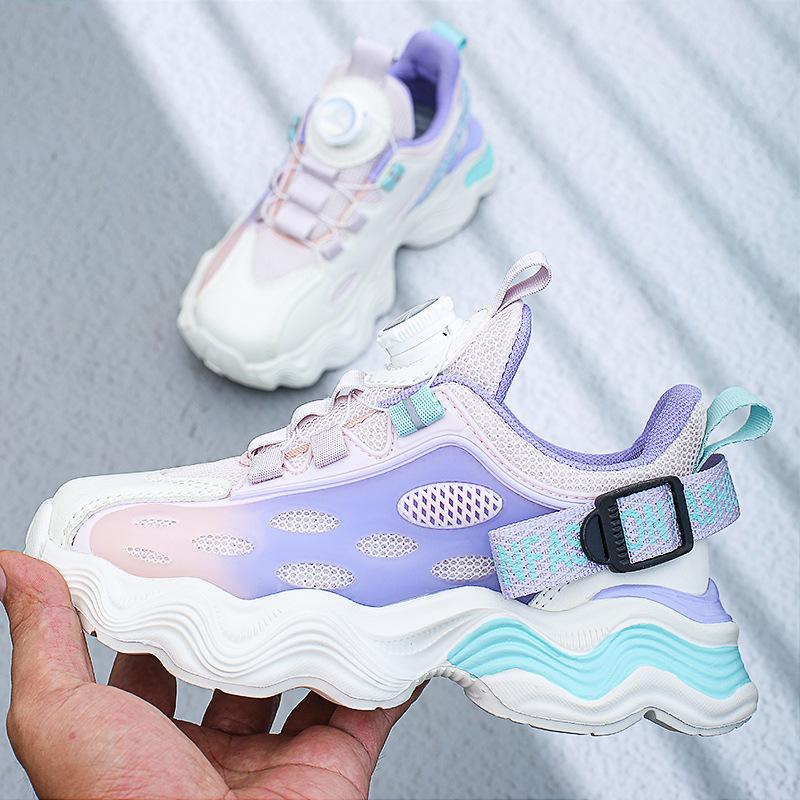 

Спортивная обувь для мальчиков Весна и Осень 2025 новая детская амортизирующая обувь для бега для детей среднего и старшего возраста детская обувь сетчатая дышащая 39