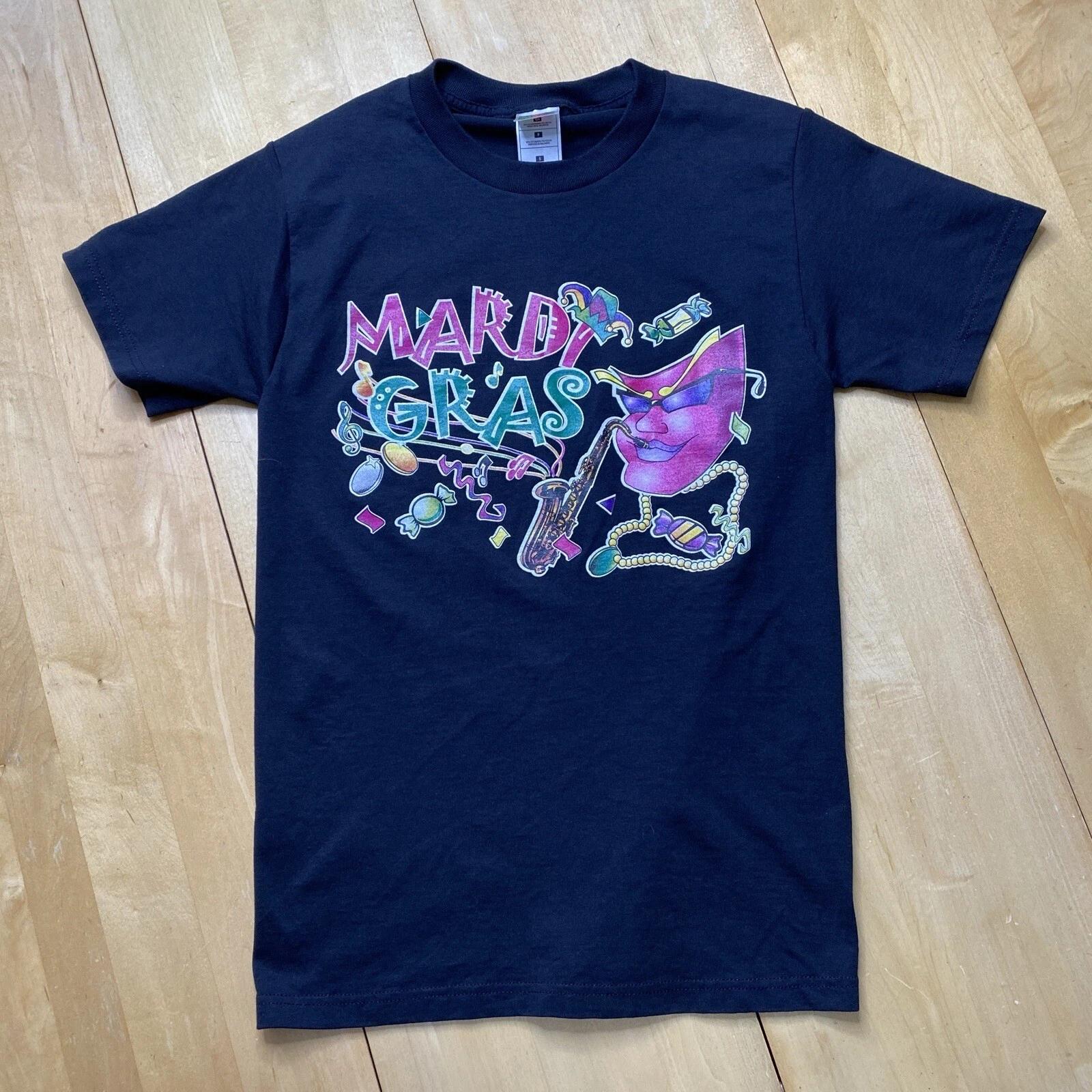 

Mardi Gras masquerade mask saxophone music graphic t-shirt size Adult Small y2k 4XL