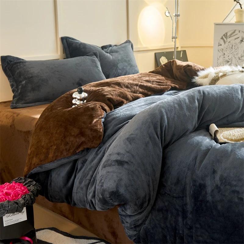 Thickened autumn and winter solid color double-parcel milk fleece warm quilt cover