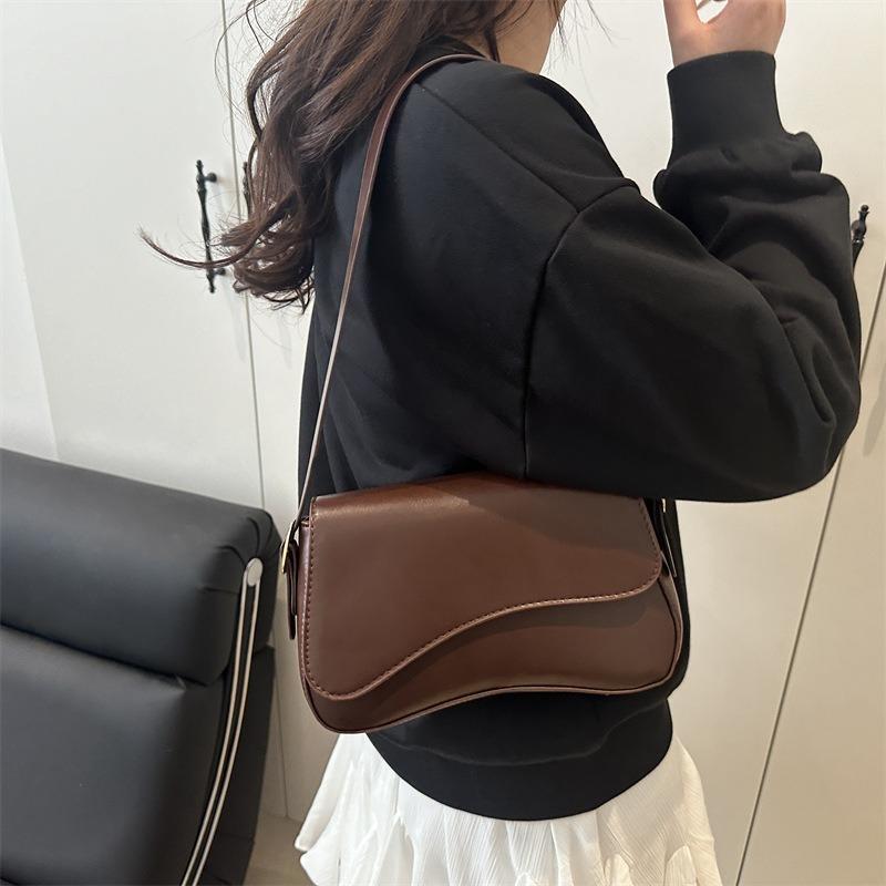 Solid Color Simple Casual Versatile Commuter Women's Bag New Popular Daily Practical Shoulder Underarm Bag Portable Handbag