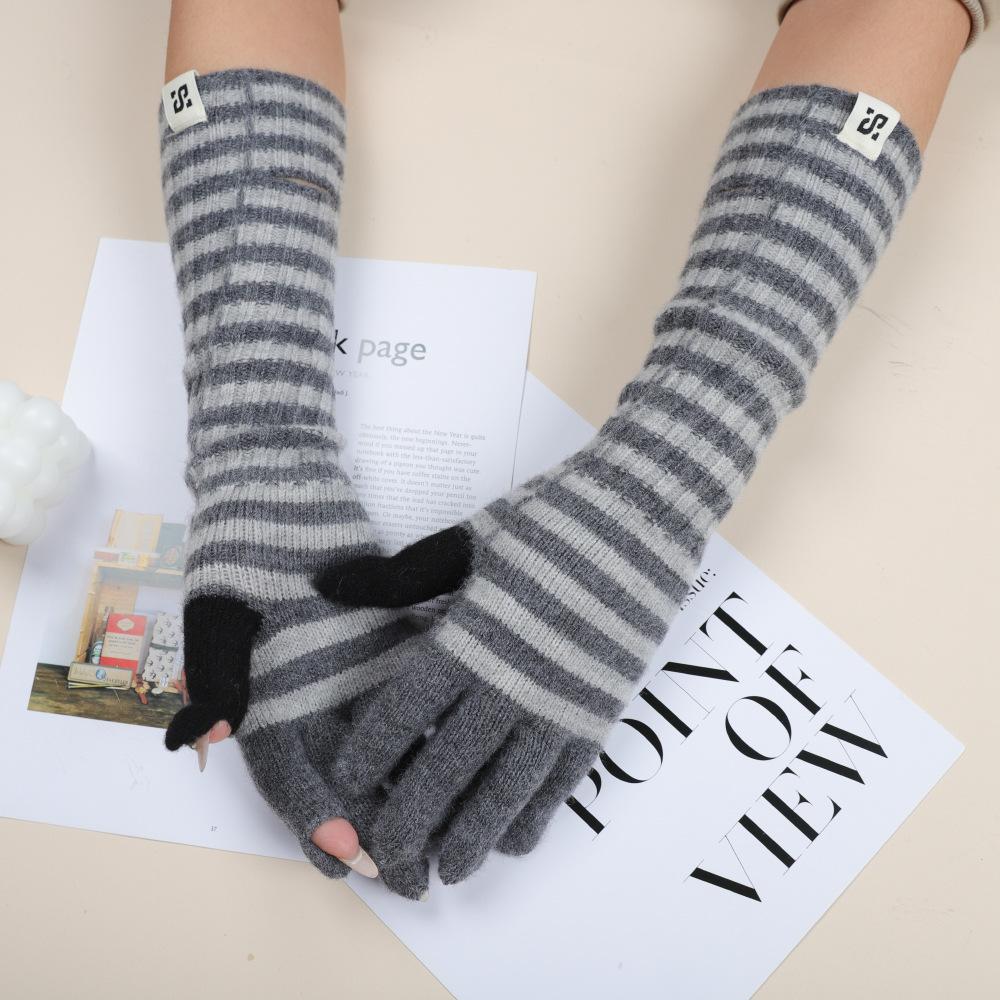 

Korean Version of Extended Color-blocked Knitted Gloves for Women s Stripes Retro Versatile Autumn and Winter Outdoor Warm Finger Wool Gloves for Men average size