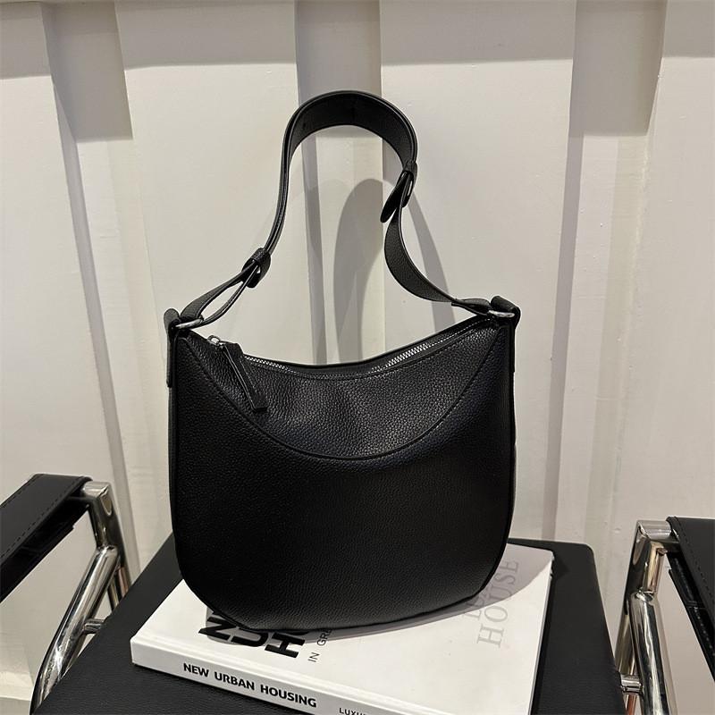 Stylish Spring Womens Shoulder Bag Classic Chic Pu Fabric Small Handbag In Black Khaki Brown And White