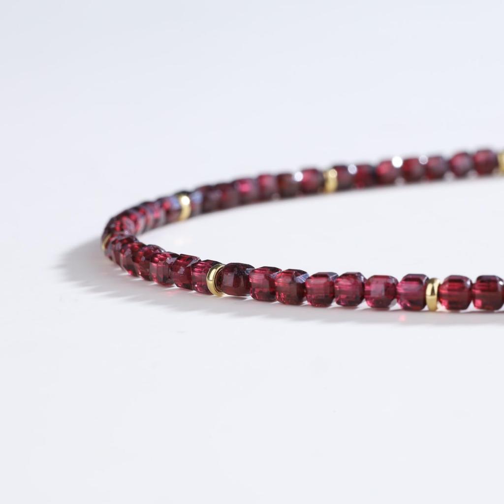 [GAVU] [Garb] 3mm Garnet Cubic Zirconia Power Stone Necklace for Women