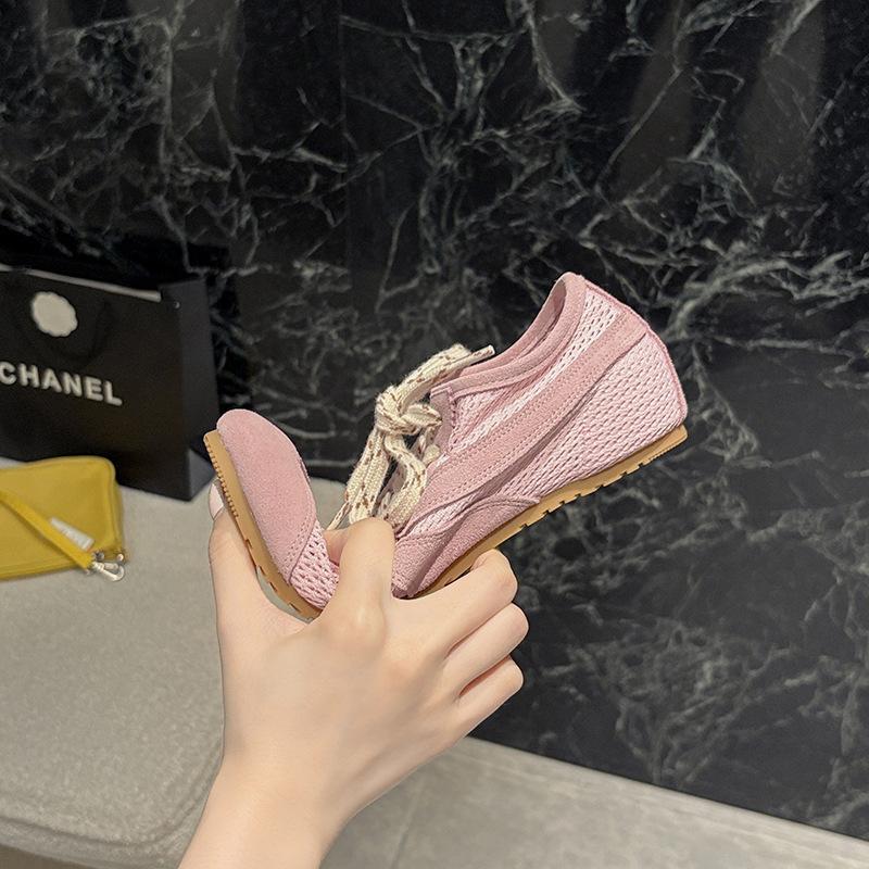 Cowhide German training shoes women's 2025 summer new mesh breathable retro casual sports shoes flat bottom low top board shoes women