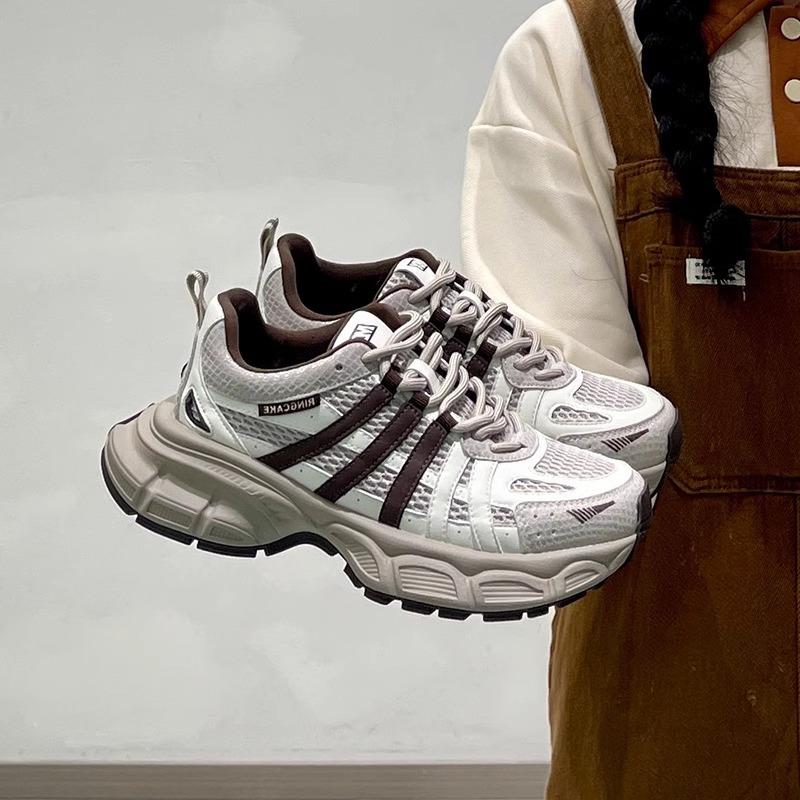 

Популярная платформа кроссовки папы женские 2025 весна новинка универсальные увеличение роста маленькие легкие дышащие повседневные спортивные туфли 40