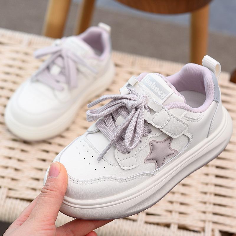Girls' White Skate Sneakers - Soft Sole, Low-Top, Fashion Casual Shoes for Kids, 2026 Spring/Autumn Collection.