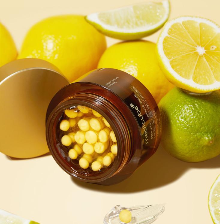 Medicube Vita-C Limited Edition Skincare Set – Glow Boosting Cream with Capsules