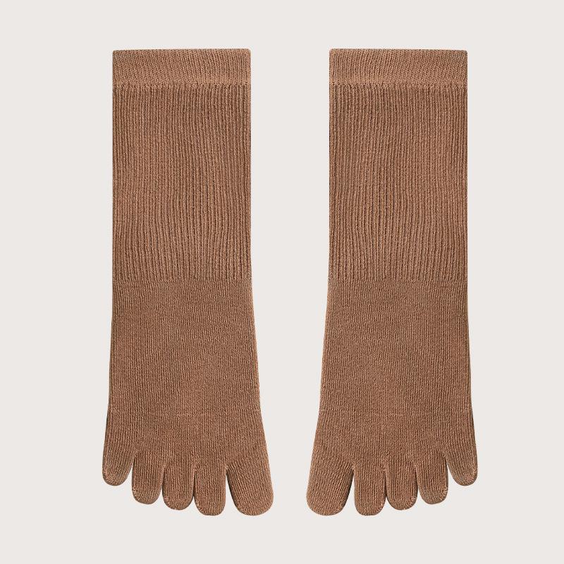 

Женские осенне-зимние пятипальцевые носки средней длины: Воздухопроницаемые, впитывающие пот, дезодорирующие, универсальные, с разделенным носком.