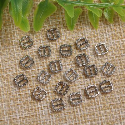 20/40 db 3,5 mm/7 mm Mini Ultrakicsi Háromcsatos Mintás Övcsat Babazsák Csatok Barkács Baba Gombok Cipő Ruházat Kiegészítők