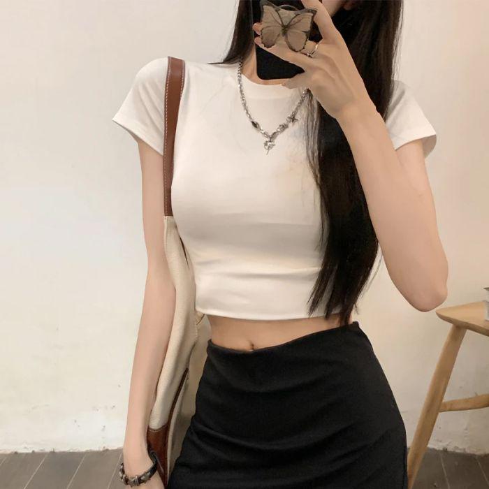 

Женский летний облегающий кроп-топ с коротким рукавом - пикантный и чистый повседневный стиль для миниатюрных фигур Extra Large белый