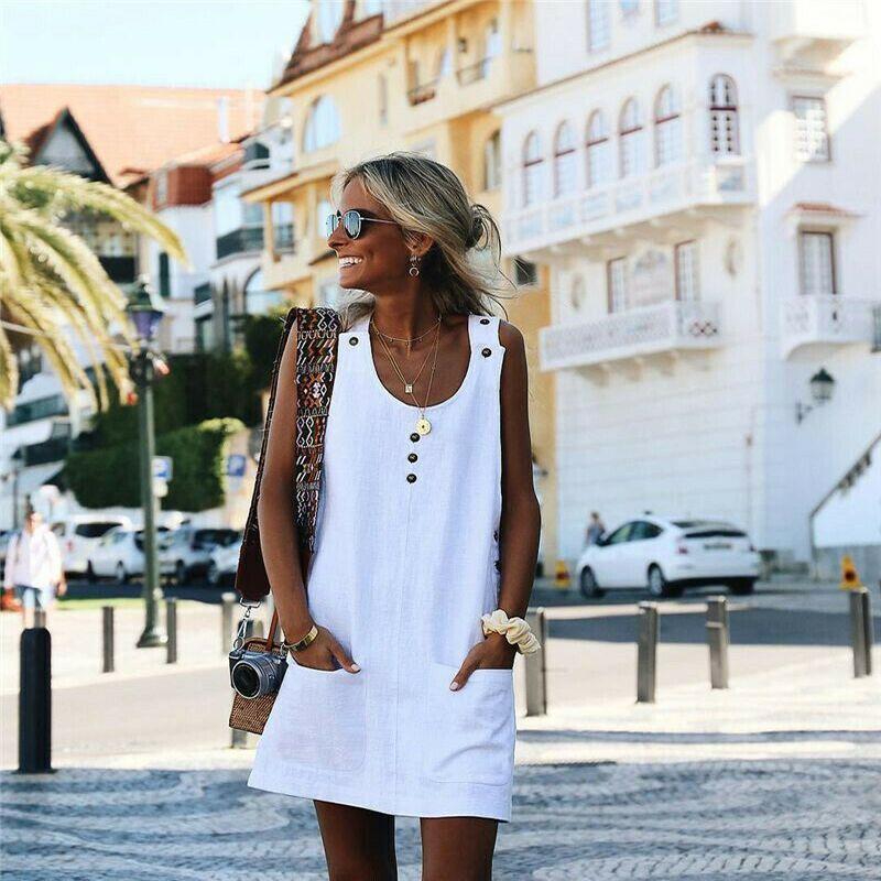 Beautifully Crafted Women Dress With Sleeveless Design And Convenient Pocket