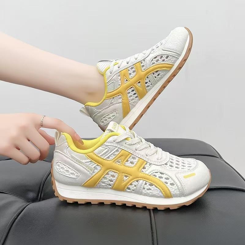 Popular Carving Hole German Training Shoes Women's 2025 New Summer Mesh Shoes Women's Mesh Breathable Forrest Gump Casual Sports Running Shoes
