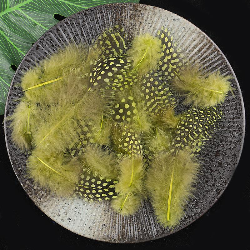 Plumes à Pois Naturelles pour Accessoires de Bâtonnet Jouet pour Chat DIY - 50 pcs.