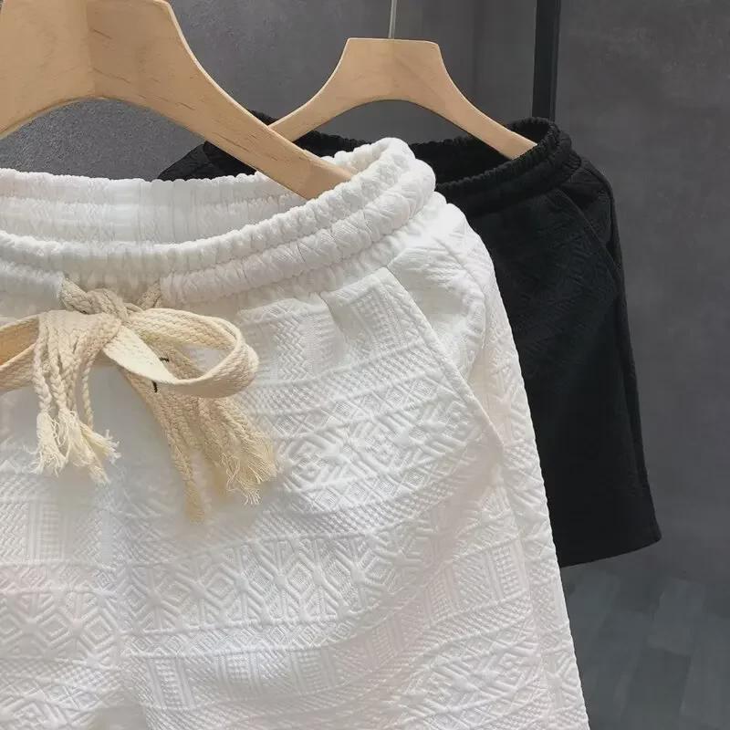 Men's Trendy White Pattern Casual Beach and Sports Shorts