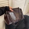 Simple and Large-capacity Bag Women's Autumn and Winter New Shoulder Underarm Bag Soft-sided Leisure Chain Commuter Stray Bag