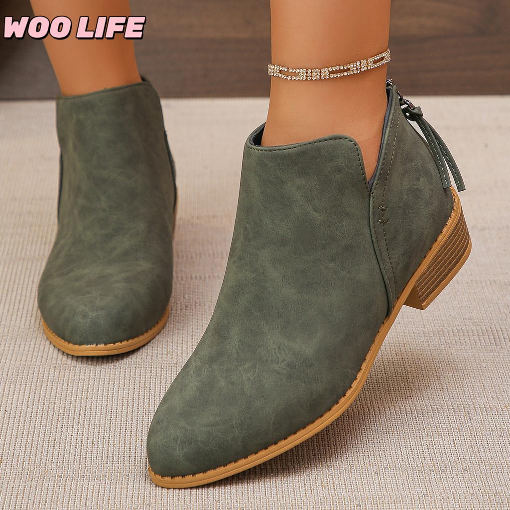 Pointed Rear Zipper Short-tube Martin Boots Women's Plus Size Leather Boots Solid Color Thin Thick-heeled Leather Ankle Boots
