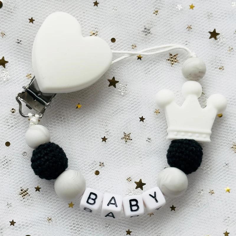 NEUER Individuell Personalisierter Name Schnullerkette Handgefertigte Buchenholz-Kette Silikon-Kronenhalter Schnuller Baby Zahnungsspielzeug Kauspielzeug Geschenk