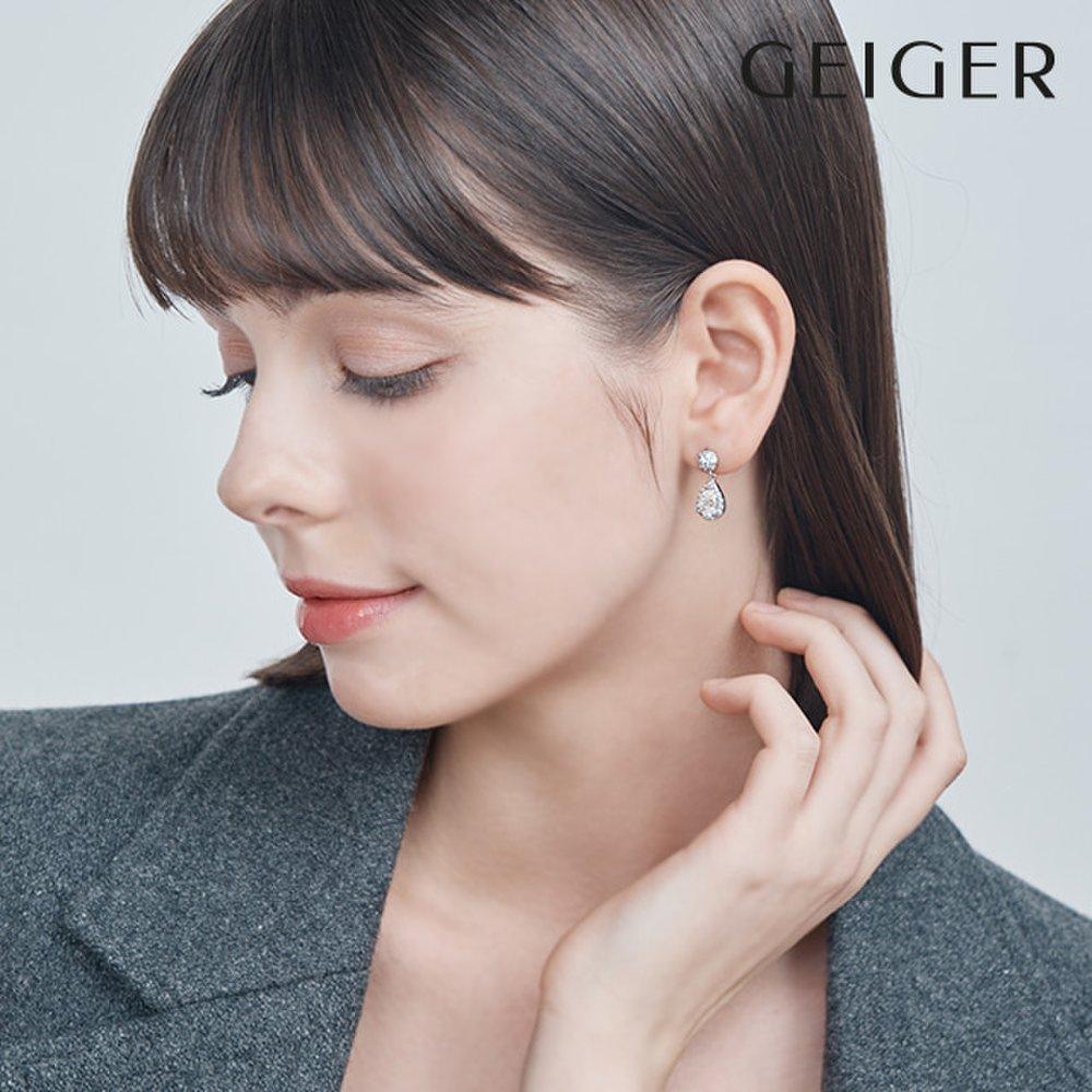 Moissanite Waterdrop Silver Earrings by Gisvee122