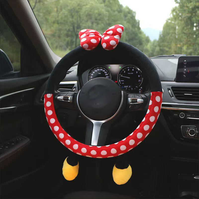 Plush steering wheel cover cartoon cute car steering wheel cover plush winter and autumn universal 38CM round ladies steering wh