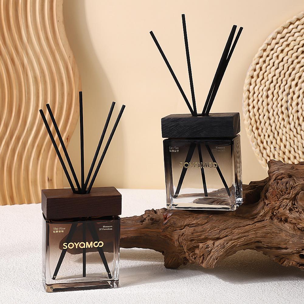 Wilderness Super Fang Flameless Aroma Diffuser: Long-Lasting Hotel Air Freshener with Rattan Sticks & Essential Oils
