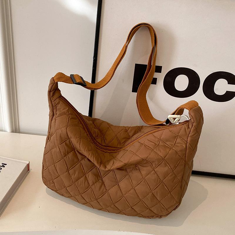 Trendy Quilted Crossbody Shoulder Dumpling Bag for Women