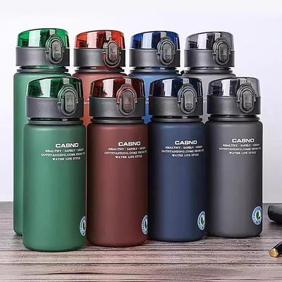 Grote Capaciteit Mat Sportwaterfles voor Mannen - Draagbare Plastic Ketel voor Zomerse Fitness en Reizen