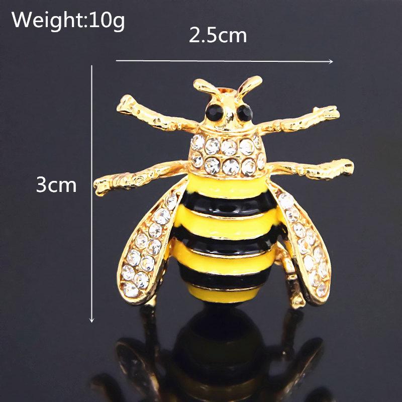 Exquisite Yellow Bee Rhinestone Brooch: Cute Insect Lapel Pin Accessory