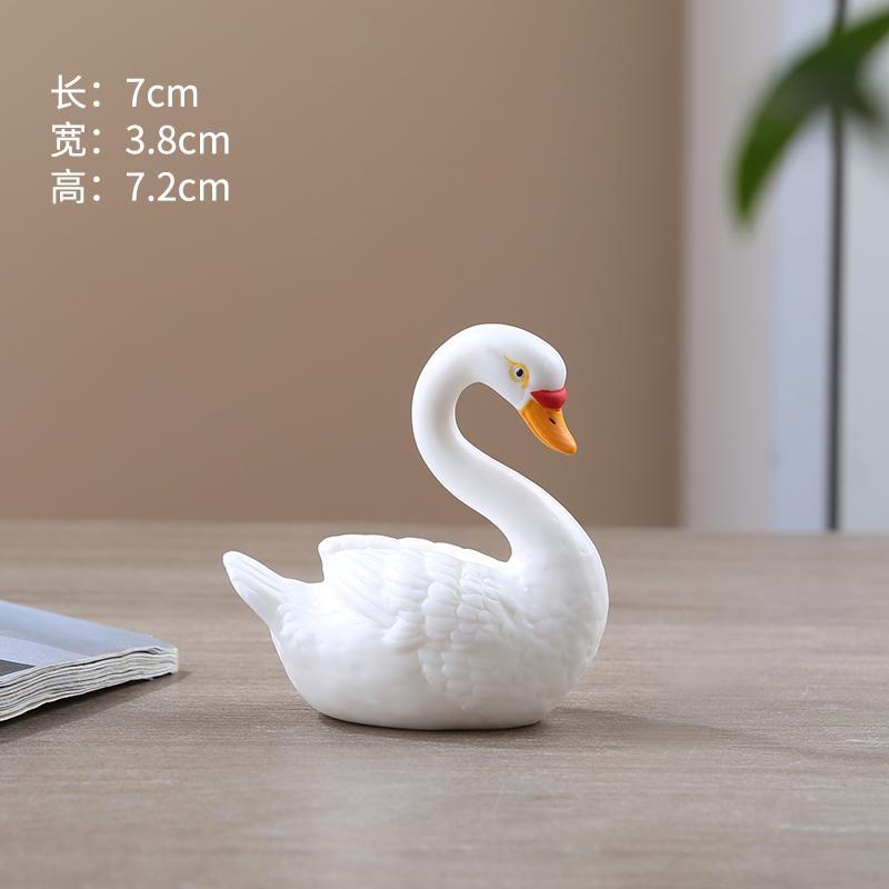 1pcs Ceramic Duck Tea Pet Home Desktop Decorations Cute Tea Ornaments Can Raise White Ducks Landscaping Small Animal Handicrafts
