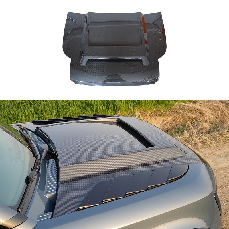 Fits 2020-2023 Land Rover Defender 90/110/130 Carbon Fiber Engine Hood Upgrade.