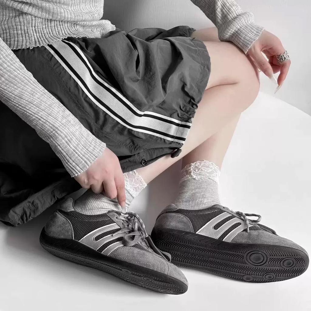 Cow velvet~ gray lace-up casual moral training shoes women's mesh splicing design sports style flat leather Forrest Gump shoes