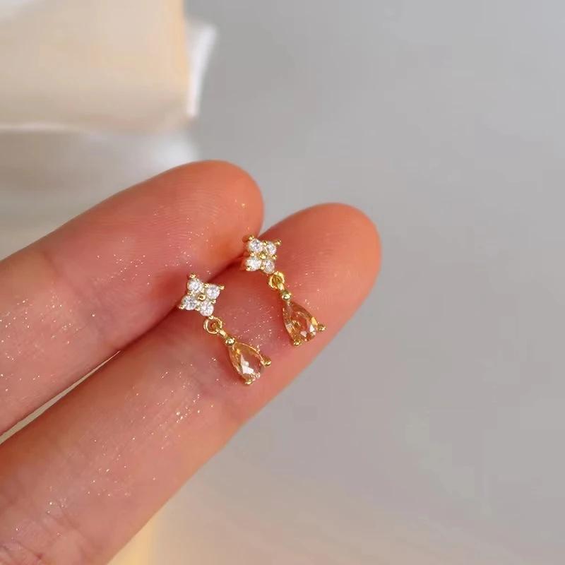 New Silver Color Inlaid Zircon Clover Tassel Earrings For Women Delicate Chain Pendant Earring Party Jewelry Accessories Gifts