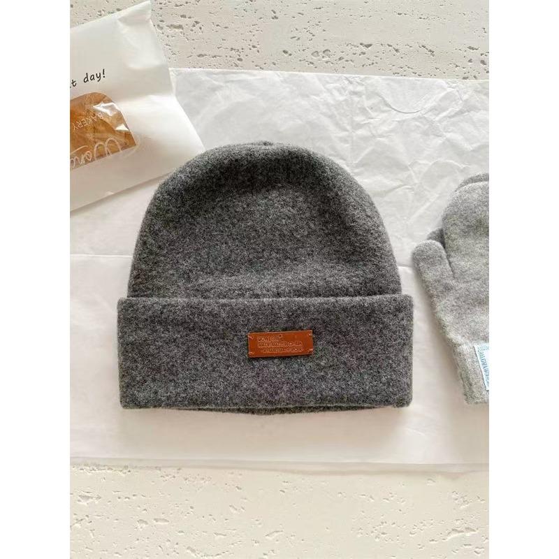 

Шерстяная вязаная шапка для женщин на зиму с большим обхватом головы Шерстяная шапка для мужчин Защита ушей Теплая и холодная шапка Корейский стиль Шапка-бини (54-60cm)