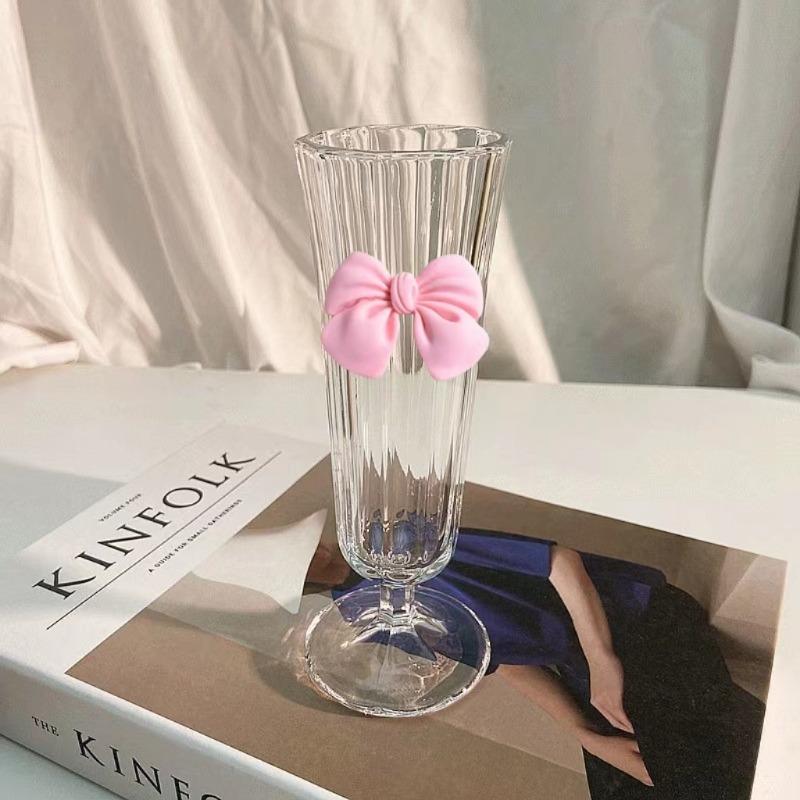 Pink Bow Shaped Tall Glasses Glass Horns Champagne Fruit Wine Glasses, Fruit Juice , Coffee Cups, High Aesthetic Value