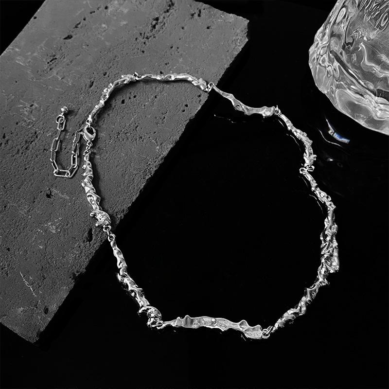 European and American Ins Cold Wind Artificial Opal Necklace Casual Sweet and Cool Personality Sweater Chain Collarbone Chain Necklace Decowomen
