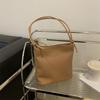 Lazy Wind Casual Bucket Bag Women's Autumn New Versatile Simple Work Shoulder Armpit Bag Fashion Messenger Bag