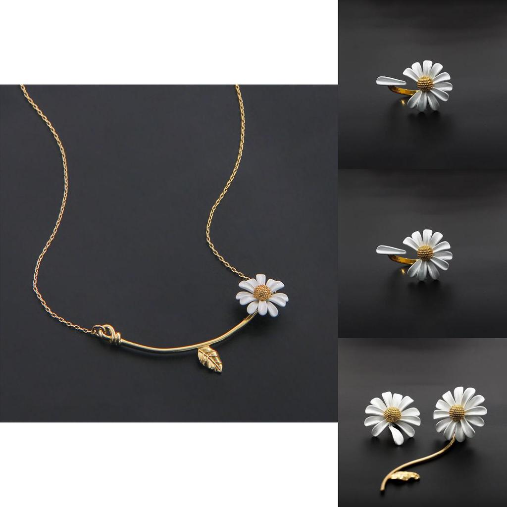 High Quality Daisy Flower Stud Earrings In Silver For Special Occasion Gift