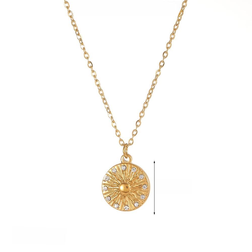 Style Star Moon Necklace For Women With 18k Gold Plating And Diamond Embellishments