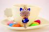 [BERUKO] Soothing, Smiling, Cute Cat, Happy Kitty, Sparkling Stone Keychain (Blue)