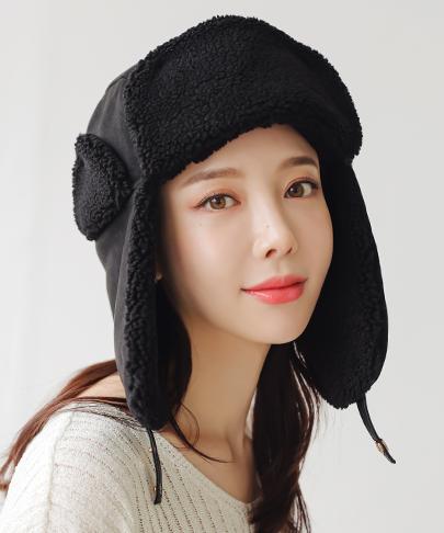 Egseuwom Unisex Wool Earflap Trooper Hat Black