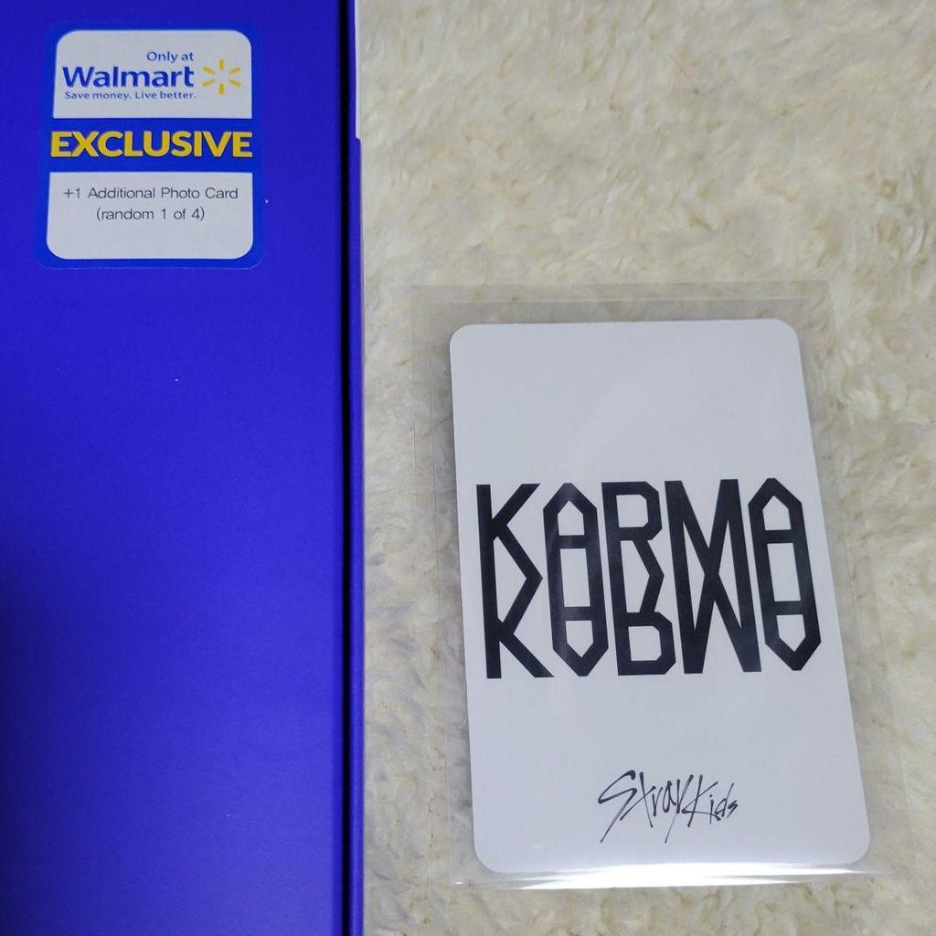 [USED] Straykids SKZ Walmart KARMA Bang Chan Hyunjin