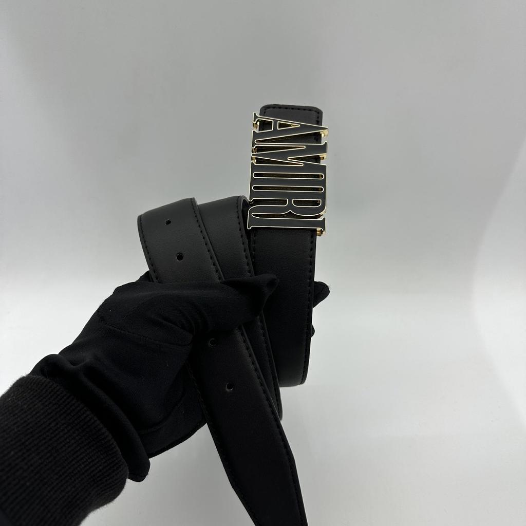 Pánský stylový kožený opasek s hladkou přezkou - Všestranný pro obchod i módu