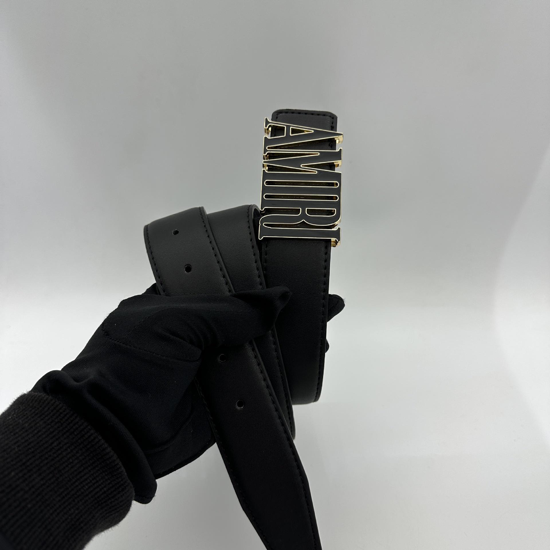 

Мужской стильный кожаный ремень с гладкой пряжкой - Универсальный для бизнеса и моды 100 cm