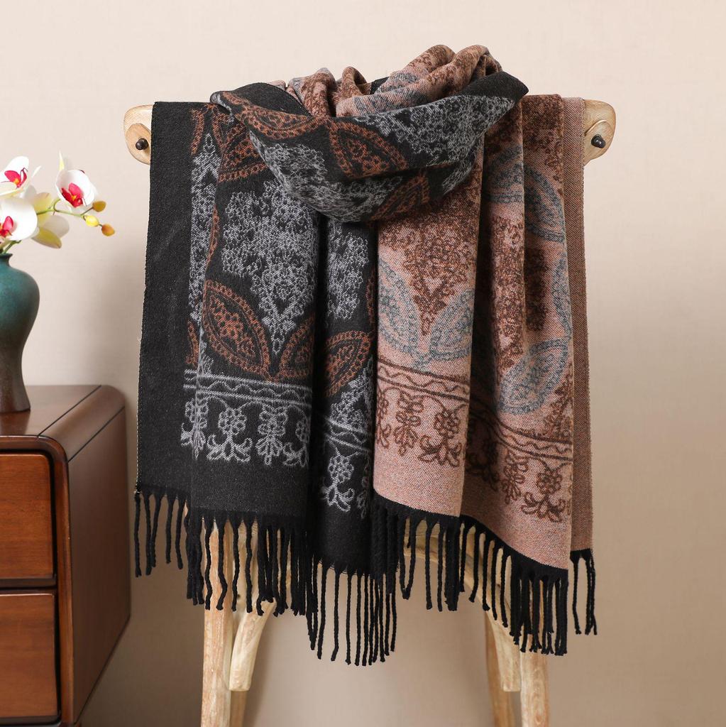 Retro Ethnic Tassel Women's Embroidered Imitation Cashmere Scarf Shawl - Autumn/Winter Style