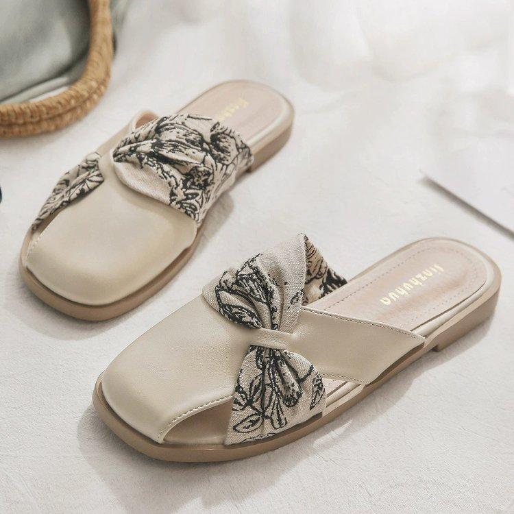 

The evening wind is gentle without heels, lazy people pedal flat-bottomed French temperament bag head half slippers, women s summer 2025 new models 39 абрикосовый